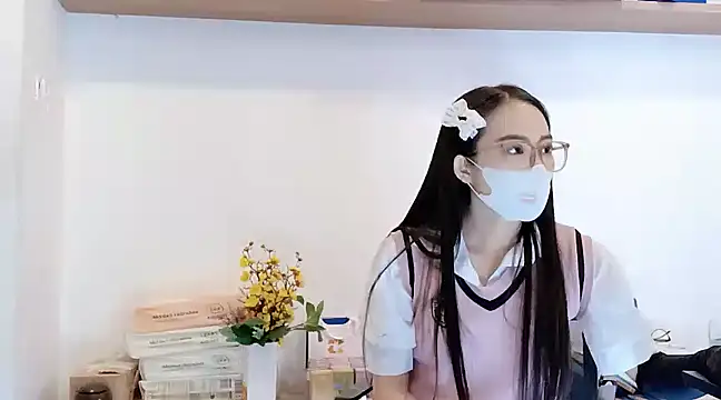 Snapshot of Lush-Office chatting on 03.10.25 Lush-Office online show from 03.10.25