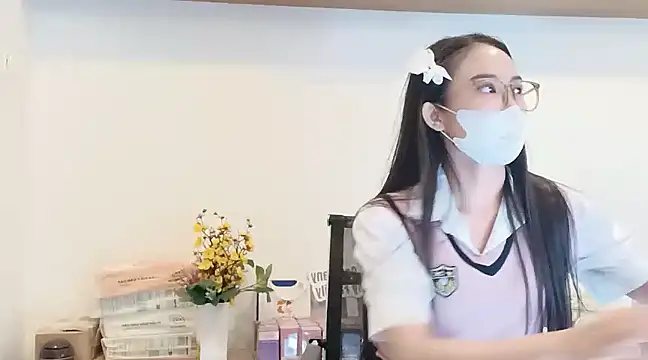 Snapshot of Lush-Office chatting on 03.12.25 Lush-Office online show from 03.12.25