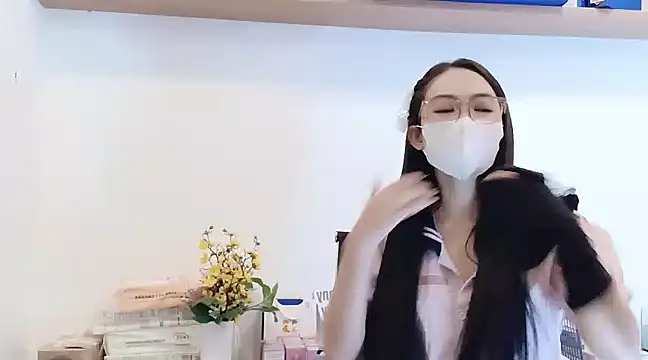 Snapshot of Lush-Office chatting on 03.14.25 Lush-Office online show from 03.14.25