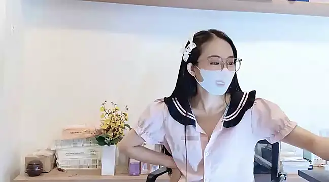 Snapshot of Lush-Office chatting on 03.14.25 Lush-Office online show from 03.14.25