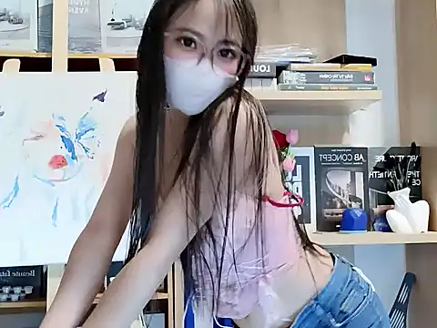 Snapshot of Lush-Office chatting on 09.17.25 Lush-Office online show from 09.17.25