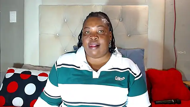 omalicha98 online show from 05.25.26