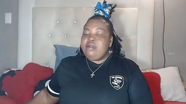 omalicha98 online show from 05.28.26