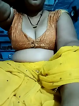 Snapshot of Haseena_Baby chatting on 03.01.25 Haseena Baby online show from 03.01.25
