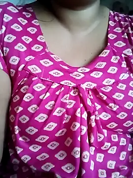 Snapshot of Haseena_Baby chatting on 10.15.25 Haseena Baby online show from 10.15.25