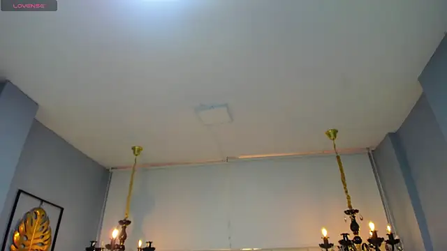 Aitana Hilton  online show from 11.24.25