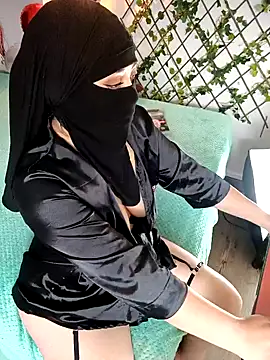 zahra Jalid online show from 02.20.25