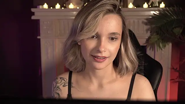 Snapshot of Bella_Alita chatting on 01.19.25 Bella Alita online show from 01.19.25