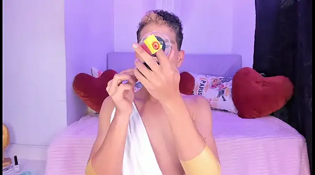 Ethan Boyy online show from 02.08.25