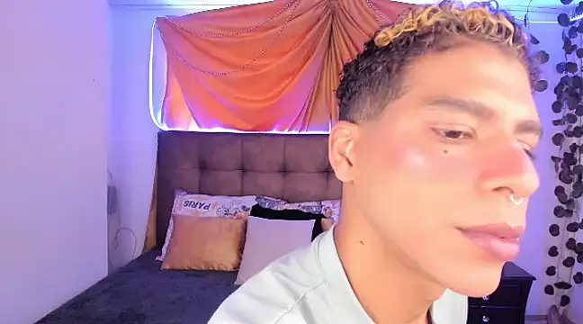 Ethan Boyy online show from 03.10.25