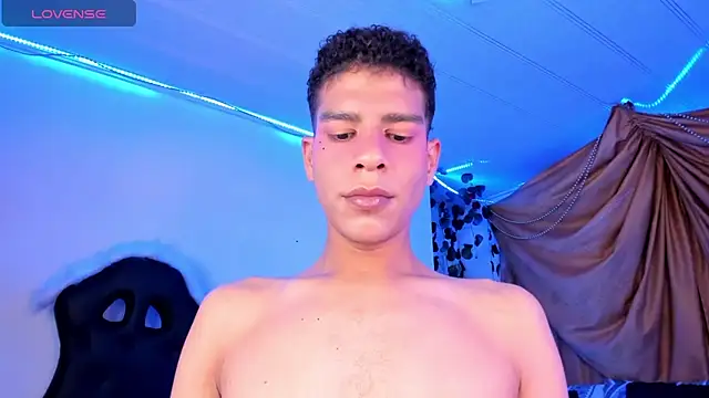 Ethan Boyy online show from 11.28.25