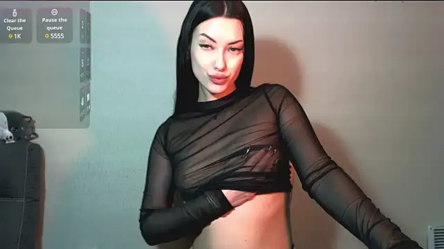 Snapshot of Lola_fox282 chatting on 02.23.25 Lola fox282 online show from 02.23.25