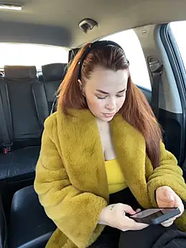 Snapshot of Kelley_Allie chatting on 11.25.25 Kelley Allie online show from 11.25.25