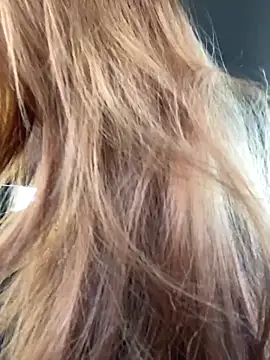 Snapshot of Kelley_Allie chatting on 12.16.25 Kelley Allie online show from 12.16.25