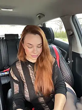 Snapshot of Kelley_Allie chatting on 12.18.25 Kelley Allie online show from 12.18.25