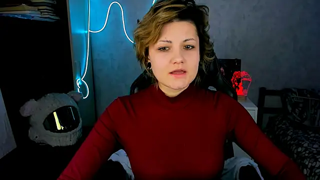 EvaBrownie online show from 12.15.25