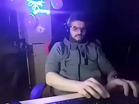 Snapshot of stary-w-kalesonach chatting on 02.16.25 stary-w-kalesonach online show from 02.16.25