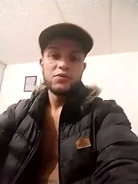 Snapshot of im_dominik chatting on 01.13.25 im dominik online show from 01.13.25