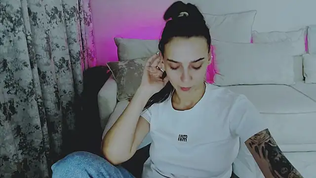 annabishop online show from 01.26.25