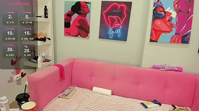 Brilly Lily online show from 12.14.25