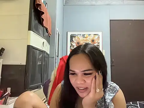 Snapshot of SophiaCourthaway chatting on 10.23.25 SophiaCourthaway online show from 10.23.25