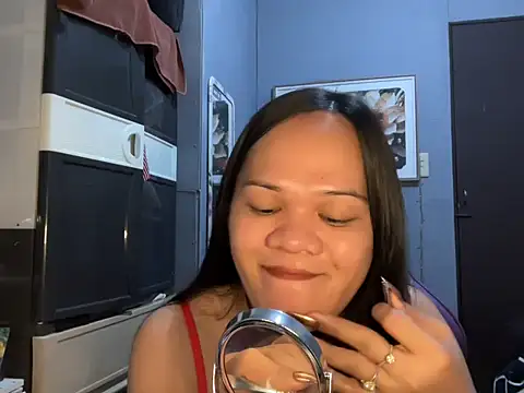 SophiaCourthaway online show from 12.02.25