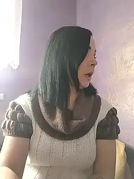 Snapshot of Tory_Lovi chatting on 02.05.25 Tory Lovi online show from 02.05.25