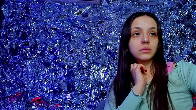 Sahara Shields online show from 01.15.25