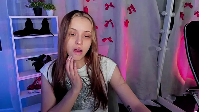 Sahara Shields online show from 02.26.25