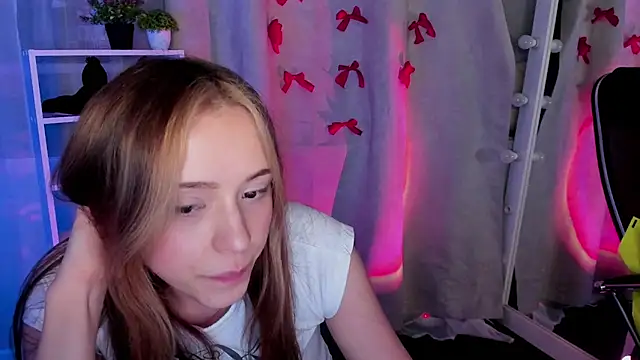 Sahara Shields online show from 02.26.25