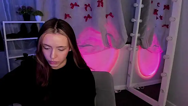 Sahara Shields online show from 03.13.25