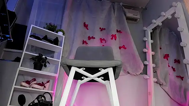 Sahara Shields online show from 03.15.25