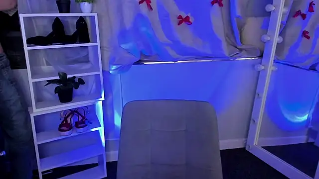 Sahara Shields online show from 03.21.25