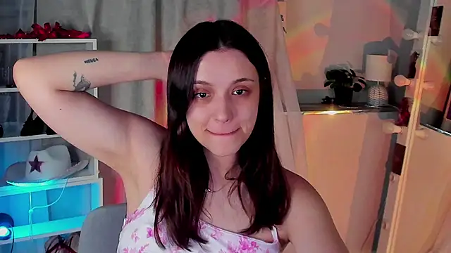 Sahara Shields online show from 05.08.26