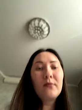 Snapshot of Kiss_My_Body chatting on 10.14.25 Kiss My Body online show from 10.14.25