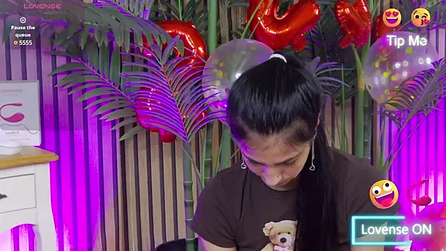 KeylaBlair online show from 02.05.25