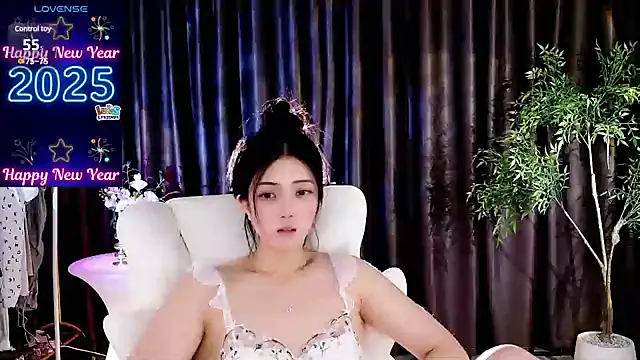 Snapshot of miaomiao-777 chatting on 01.27.25 miaomiao-777 online show from 01.27.25