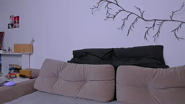 Snapshot of LadyTrep chatting on 10.08.25 LadyTrep online show from 10.08.25