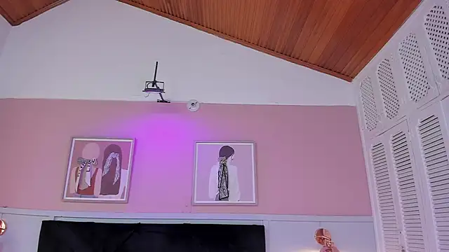 janna lopez  online show from 09.17.25