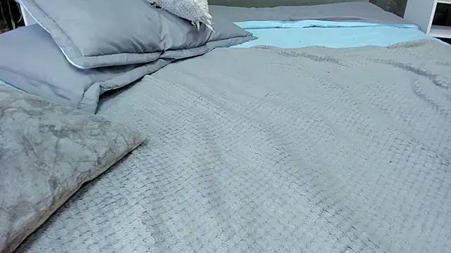 bruce hans online show from 12.22.25