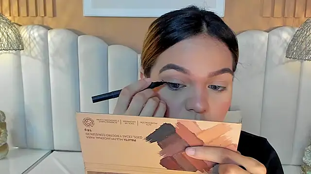 Snapshot of rutila_ford chatting on 01.30.25 rutila ford online show from 01.30.25