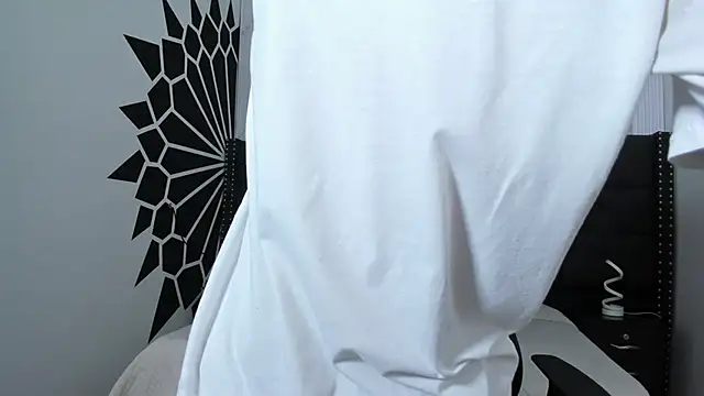 EthaanCox online show from 03.03.26