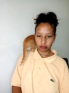 Snapshot of Miss_sparkle00 chatting on 03.13.25 Miss sparkle00 online show from 03.13.25