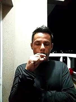 Snapshot of Santanacumxplod chatting on 09.13.25 Santanacumxplod online show from 09.13.25