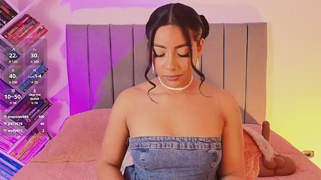 Snapshot of AndySaenzz chatting on 03.08.26 AndySaenzz online show from 03.08.26