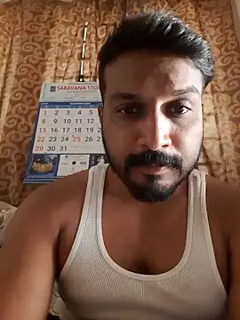 Snapshot of Chennaibull15 chatting on 01.27.25 Chennaibull15 online show from 01.27.25