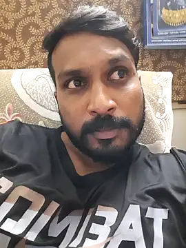 Snapshot of Chennaibull15 chatting on 02.08.25 Chennaibull15 online show from 02.08.25