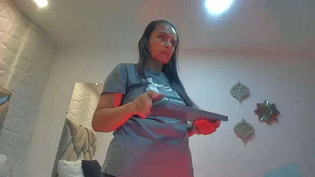 raquell moore online show from 02.27.25