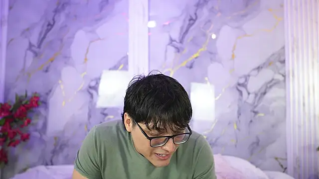 vanilla hot online show from 09.22.25