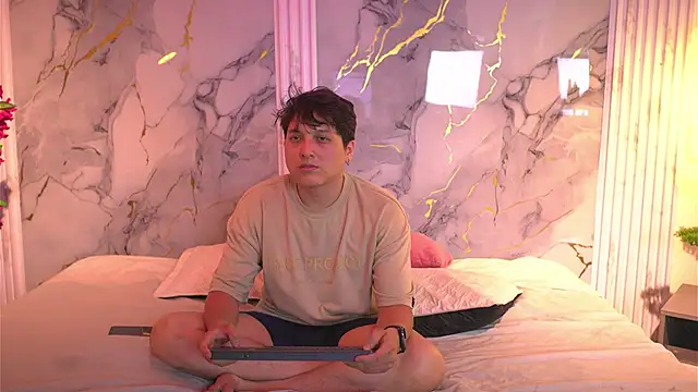 vanilla hot online show from 11.25.25